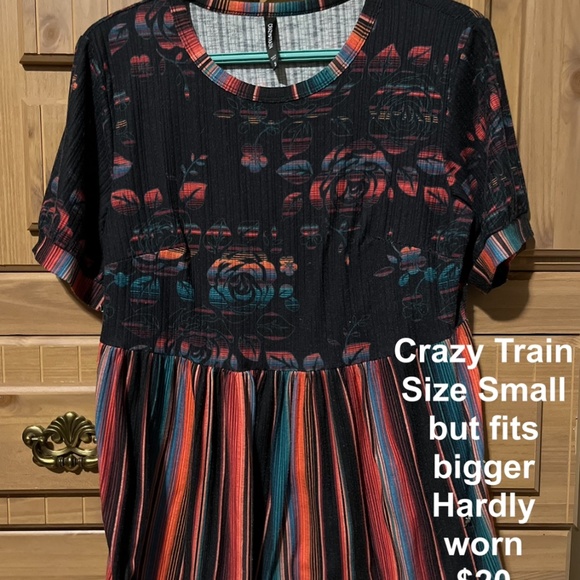 Variety of shirts and sizes - crazy train - Picture 2 of 13